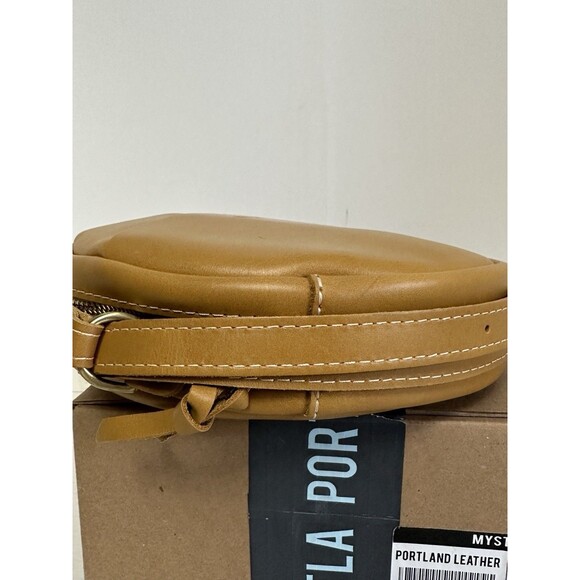 Portland Leather Goods PLG Mango Large Circle Crossbody - Picture 6 of 7